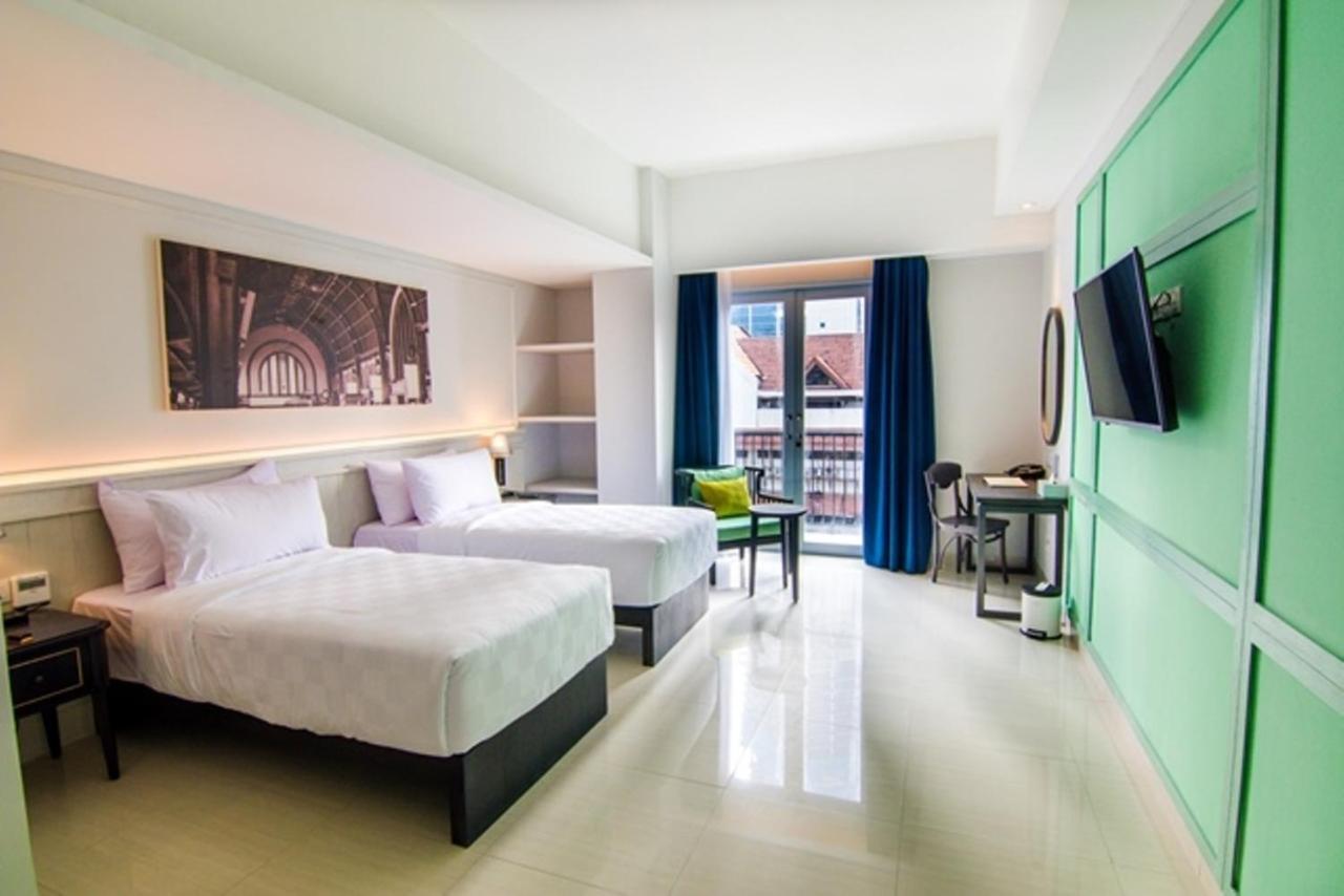 Jambuluwuk Thamrin Hotel Jakarta Exterior photo